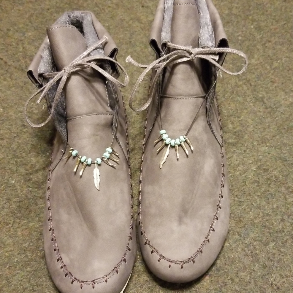 Womens Moccassins